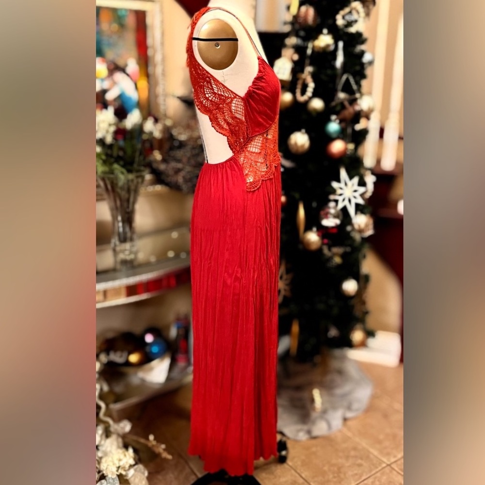 Beautiful beach rust lace dress open back